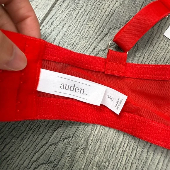 38D Auden Red Lace Bra - Picture 12 of 13